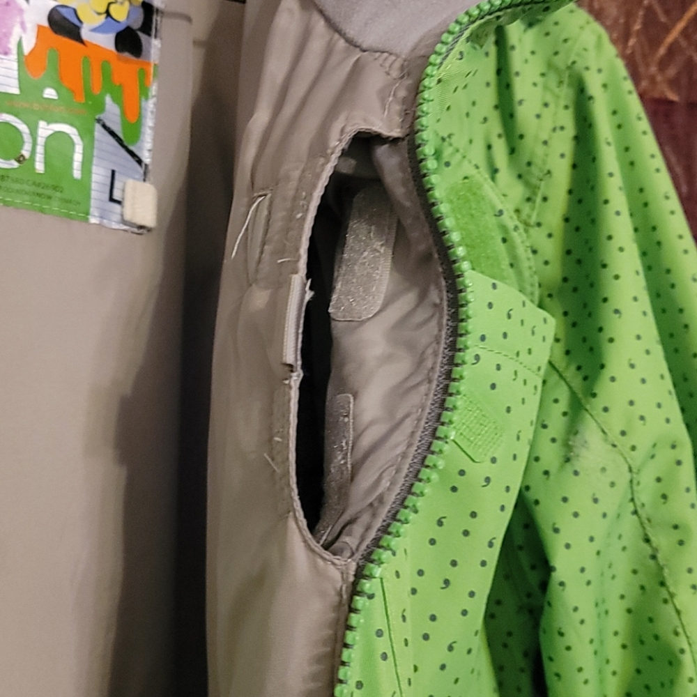 Burton women's coat - Picture 12 of 15